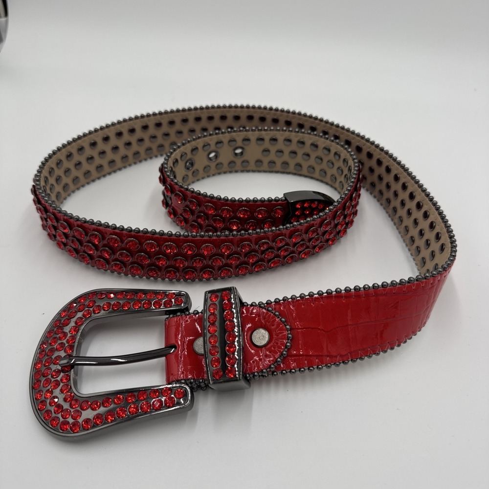 DNA Belt - Alligator Skin‎ Black with Red Stone Great Condition
